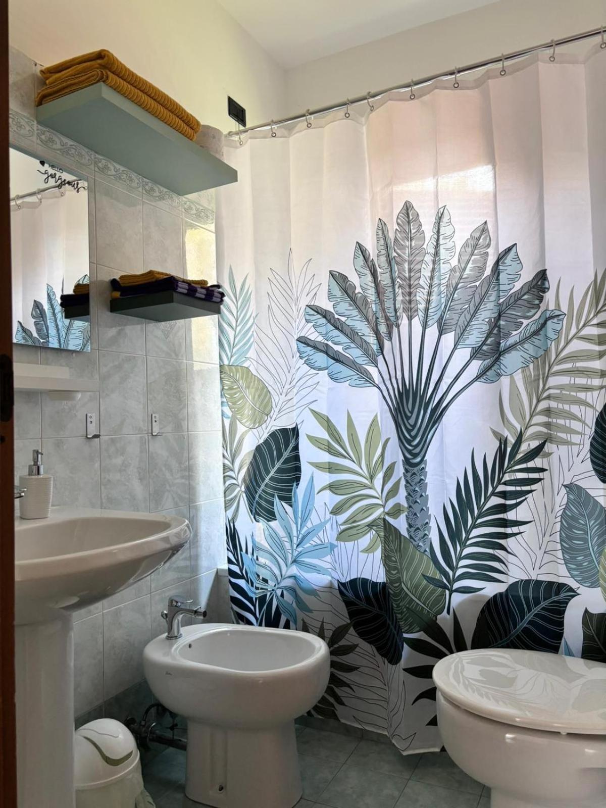 マッカレーゼLa Casa Di Jacopo A Fiumicinoアパートメント エクステリア 写真