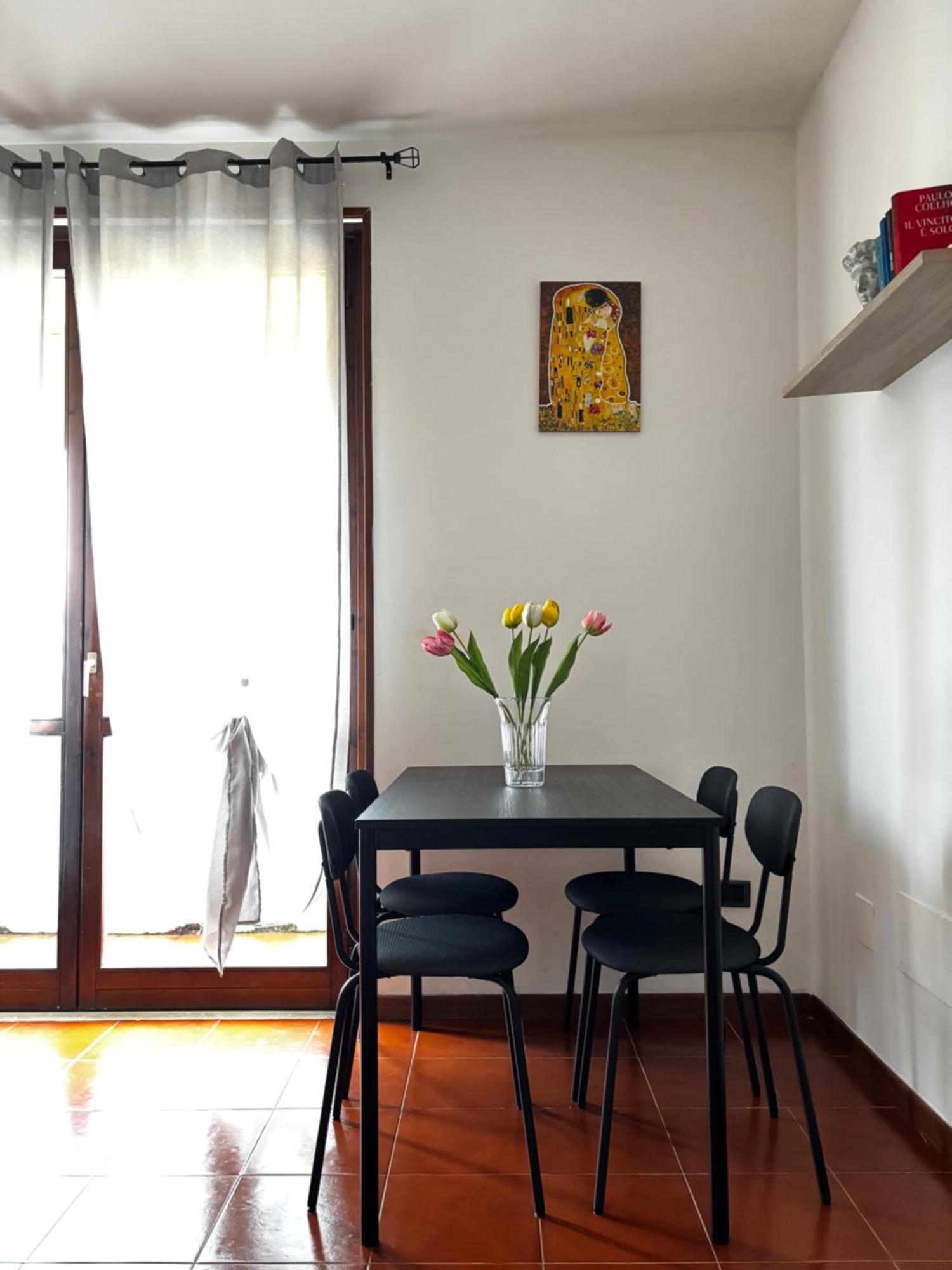 マッカレーゼLa Casa Di Jacopo A Fiumicinoアパートメント エクステリア 写真